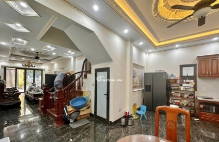 Bán Gấp Nhà Lê Đức Thọ Nam Từ Liêm, 10 Tỷ, 40M2, 5T, Ô Tô Tránh, 20m Ra Phố, Kinh Doanh Sầm Uất